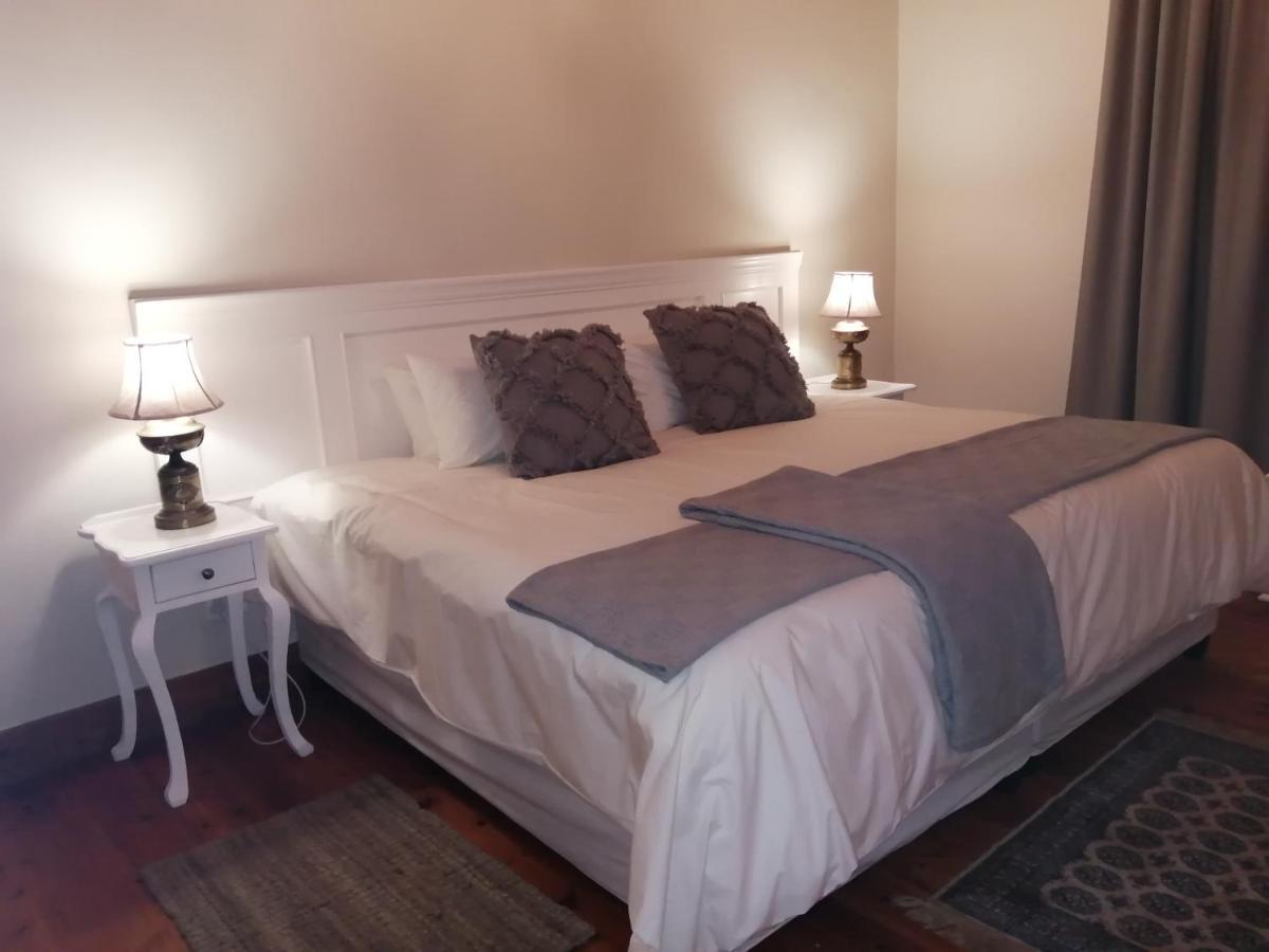 ראוסונוויל Monte Rosa Guesthouse מראה חיצוני תמונה