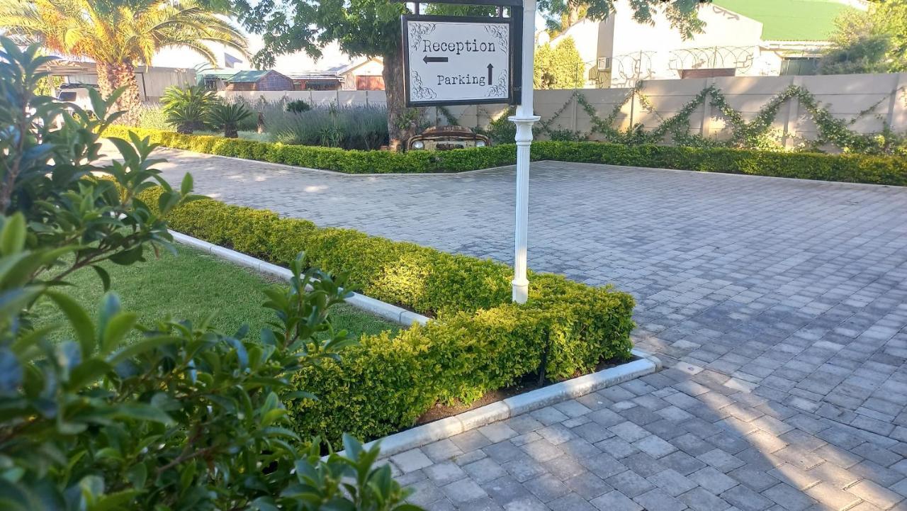 ראוסונוויל Monte Rosa Guesthouse מראה חיצוני תמונה