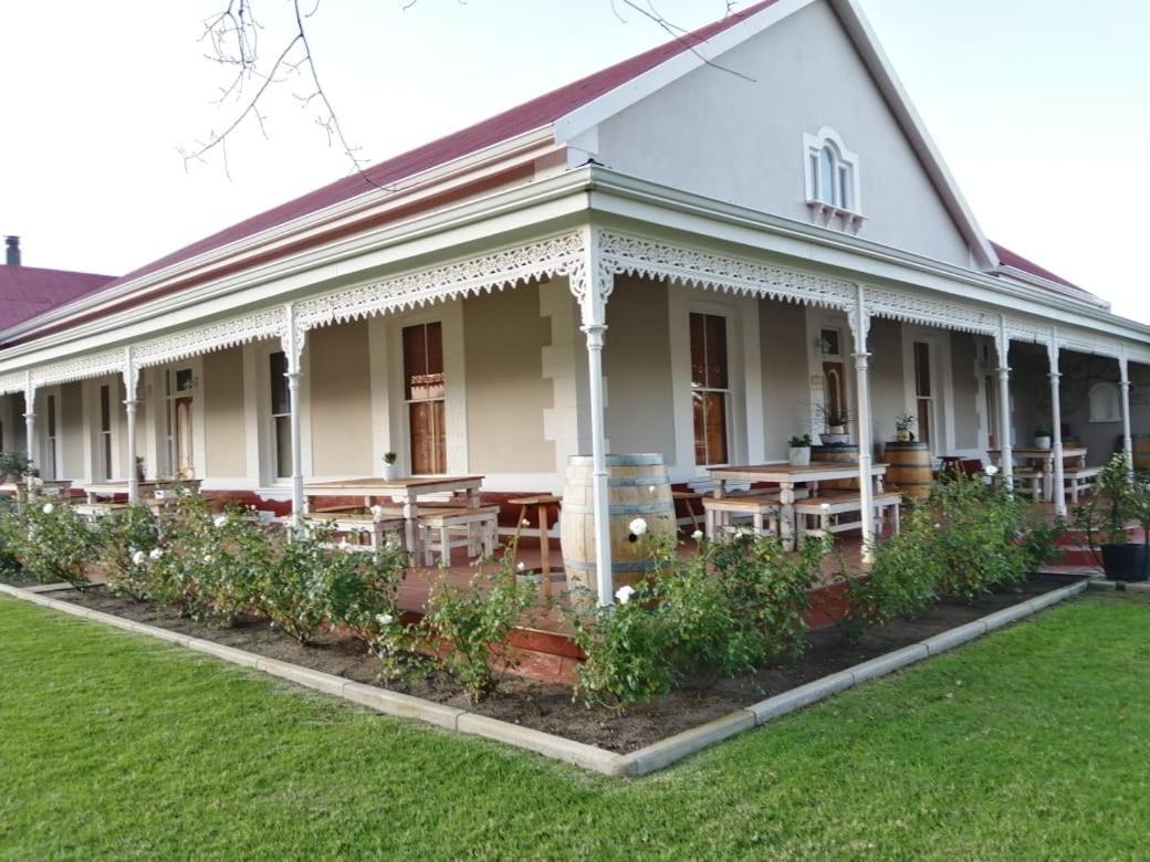 ראוסונוויל Monte Rosa Guesthouse מראה חיצוני תמונה