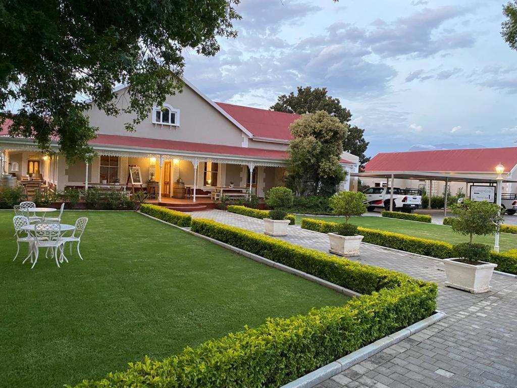 ראוסונוויל Monte Rosa Guesthouse מראה חיצוני תמונה