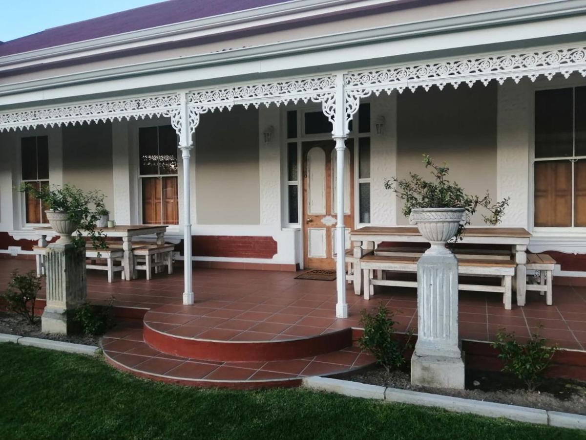 ראוסונוויל Monte Rosa Guesthouse מראה חיצוני תמונה