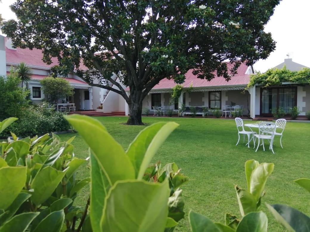 ראוסונוויל Monte Rosa Guesthouse מראה חיצוני תמונה