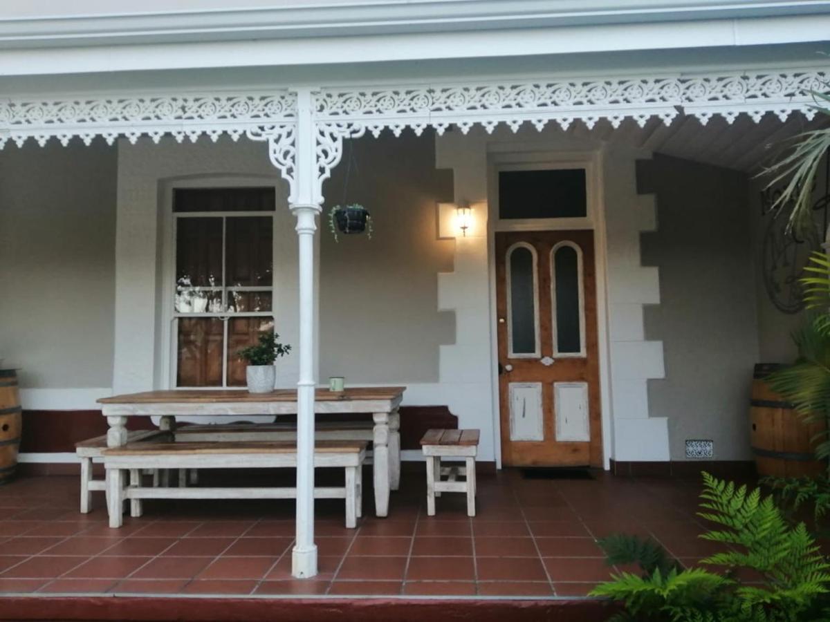 ראוסונוויל Monte Rosa Guesthouse מראה חיצוני תמונה